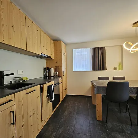 Rio Erdgeschoss Appartement Saas Fee